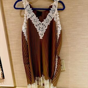 Hotel Particulier tan pleated sleeveless dress with white lace- size large